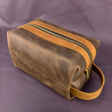 Load image into Gallery viewer, Classic Leather Dopp Kit
