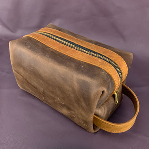 Classic Leather Dopp Kit